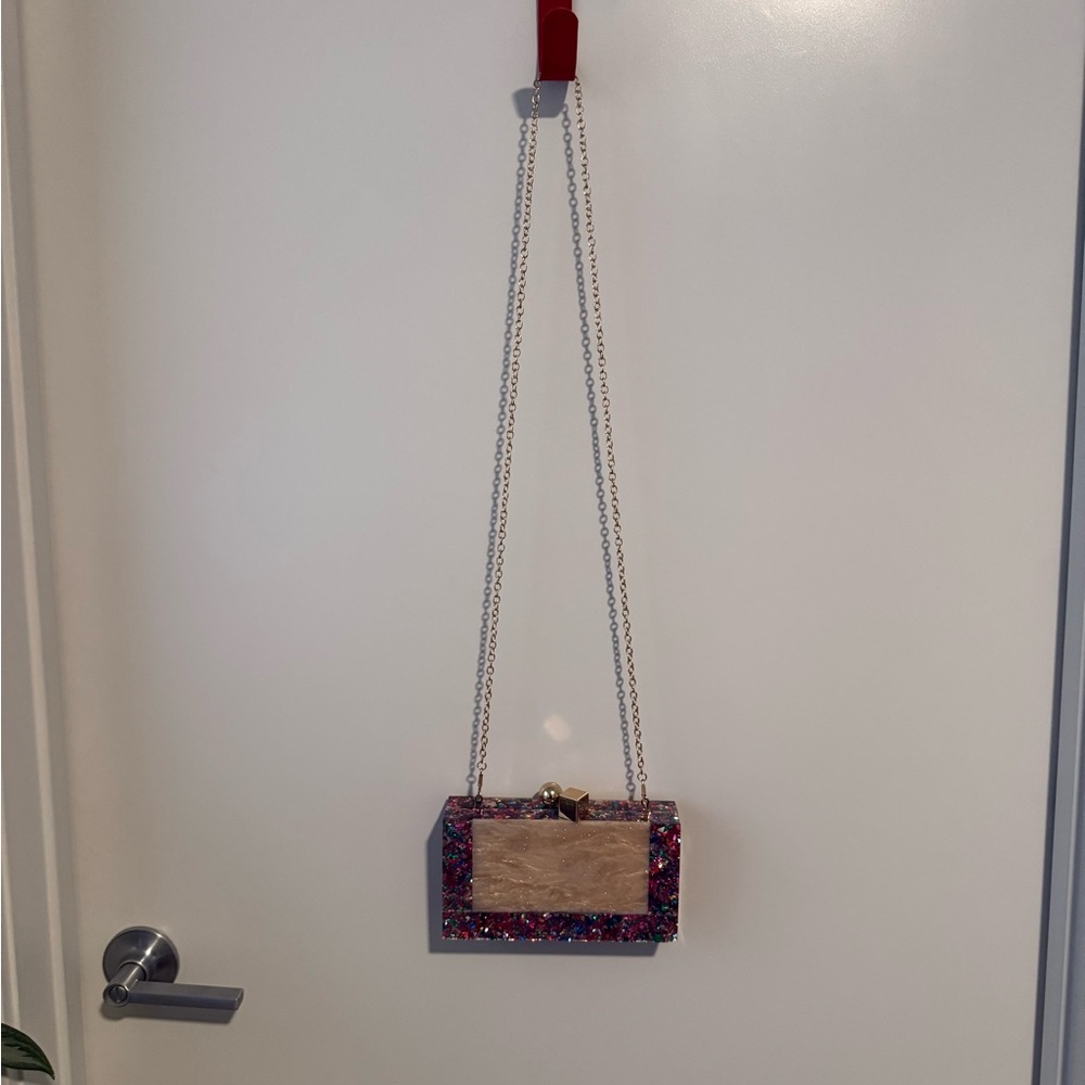 Elegant Multicolor Chain Strap Clutch